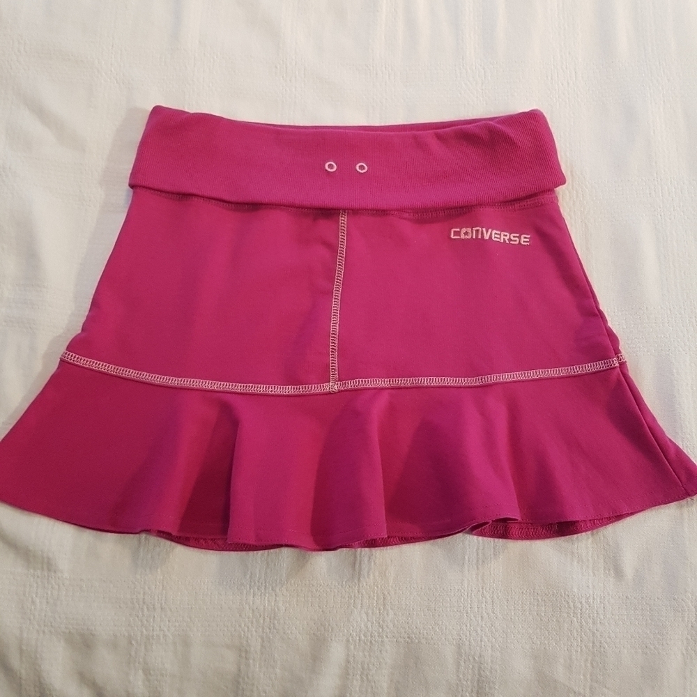 Converse All Star girls size 12 dark pink skirt girls size Large 12-13 years